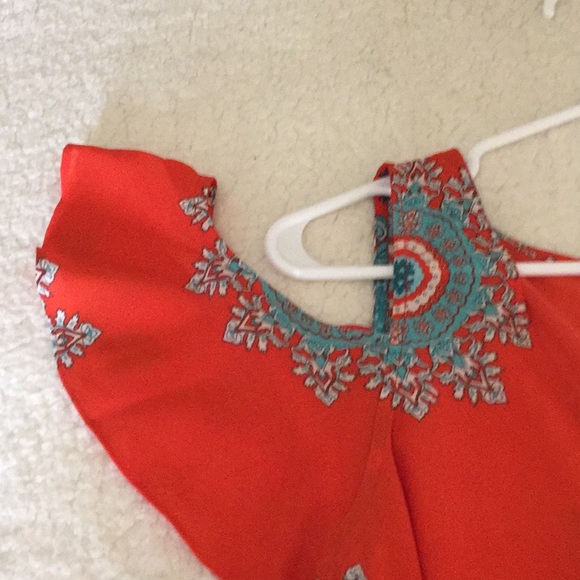 Venus Cold Shoulder summer Top. - Picture 5 of 5